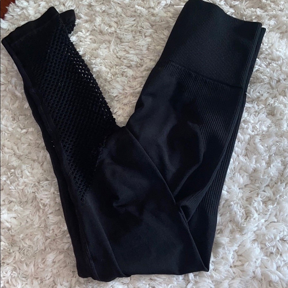 VS Pink black mesh bottom leggings